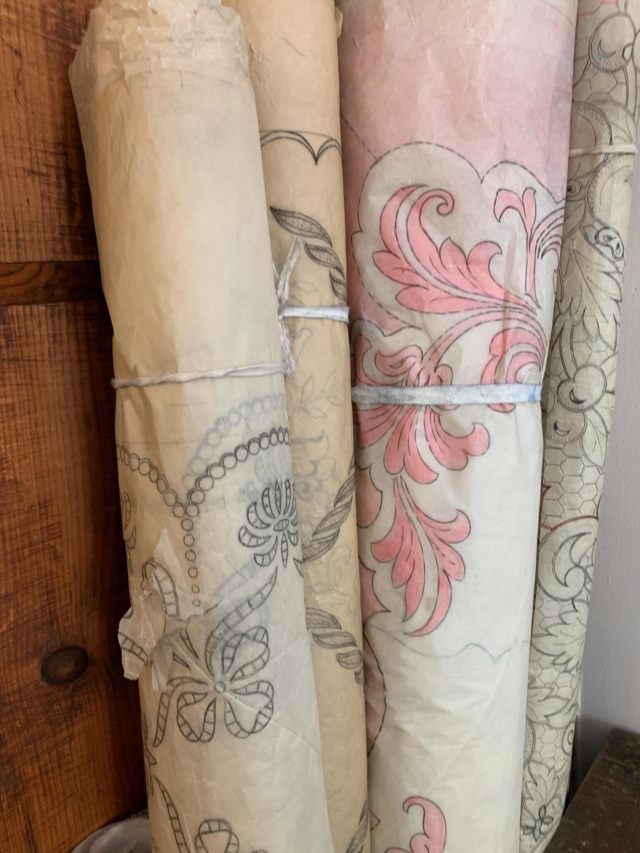 A packed first day on our visit to Madeira with @stitchtopiauk 🤓🌷. Lovely gardens and church visits and an inspiring workshop of the local embroidery. After trying our hand at the embroidery we had nothing but admiration for the skilled stitchers 😊. I loved seeing the whole process and the wonderful archives too. #stitchtopiauk #madiera #madeiraembroidery #bordalmadeira