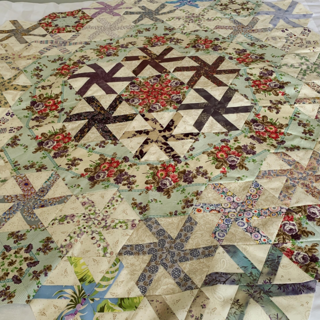 If you’ve been thinking of entering a quilt in @thefestivalofquilts this year, then now is the time! With the deadline for entries approaching, even if it’s not finished,you can still enter! After all you have until the middle of July for that! It’s always fun to look at all the quilts in the show, and even more so when you are actually part of it. 
Check out the details over on the website for the Festival, there is a category for everyone, and if you aren’t sure then the non judged group of Joy is just for you! 
After all what’s a quilt show without the quilts! #festivalofquilts  #patchwork #quiltinprogress #quiltingonthego #carolynforster